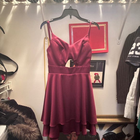 a dress - Picture 1 of 3